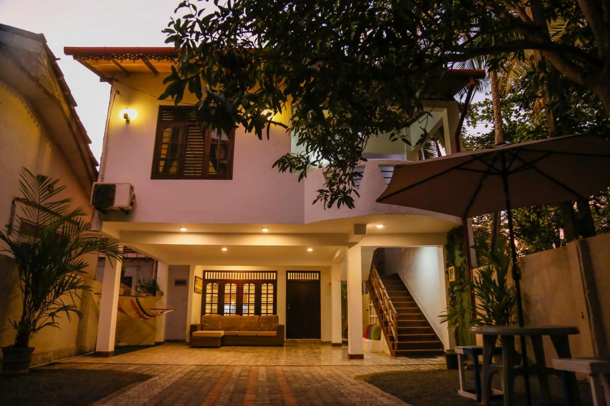 Eden Villa Hikkaduwa Exterior foto